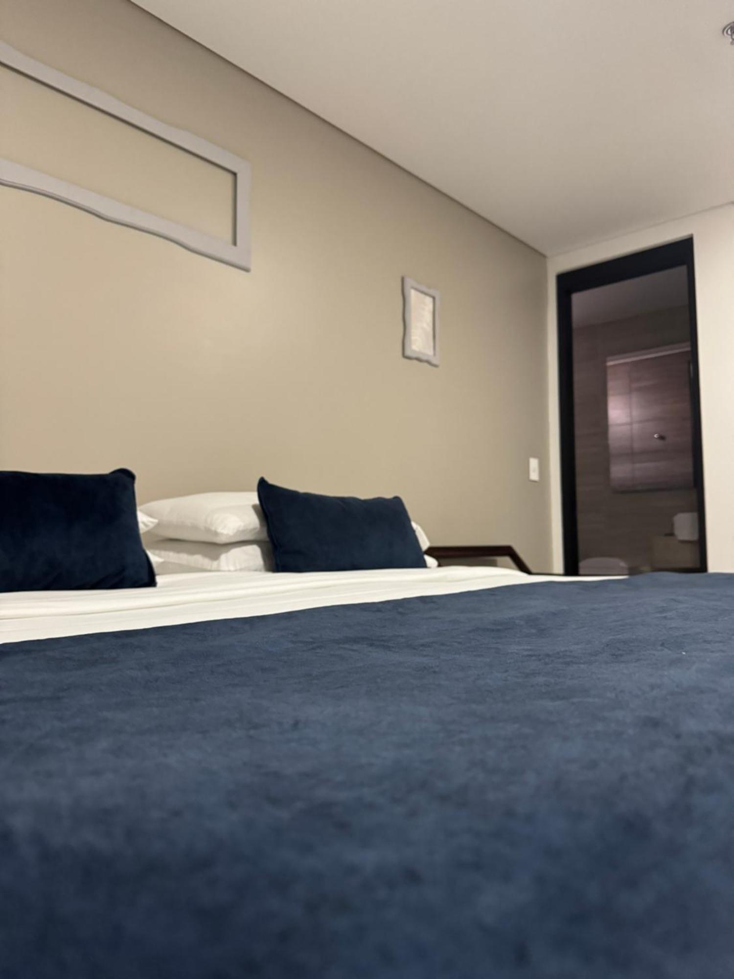 Hotel Wlh Silver Corferias Bogotá Dış mekan fotoğraf