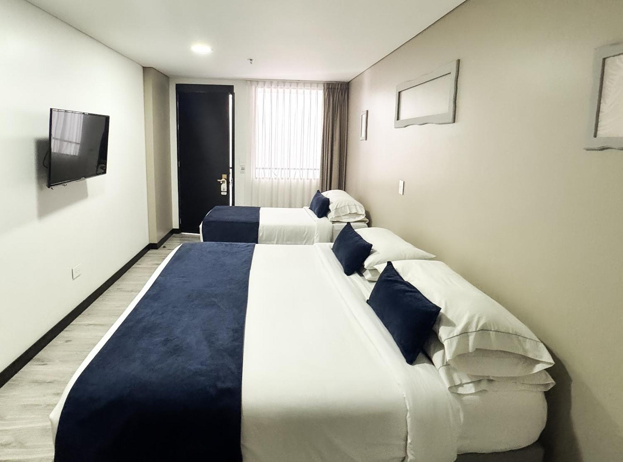 Hotel Wlh Silver Corferias Bogotá Dış mekan fotoğraf
